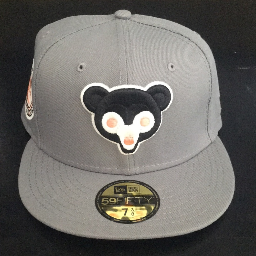 New Era 59fifty 7 3/8 Cubs allstar side patch hat.